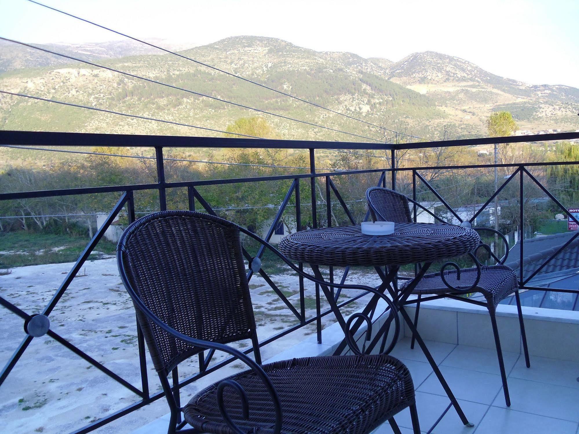 Garden Villa Ioannina Buitenkant foto